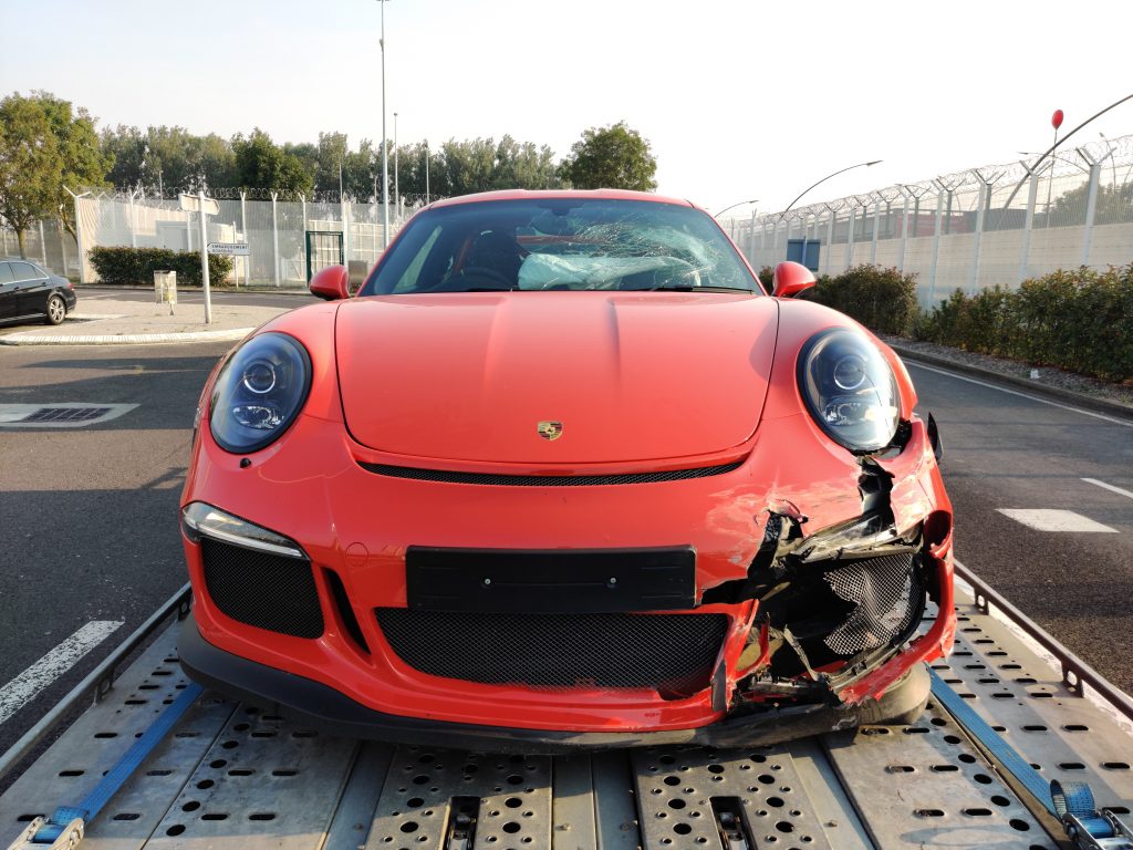 Unfallgutachten – Kfz-Gutachter Braunschweig prüft Fahrzeugschaden nach einem Verkehrsunfall