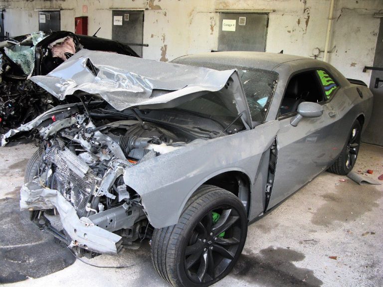 Restwertermittlung – Ermittlung des Fahrzeug-Restwerts nach einem Unfallschaden